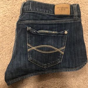 Abercrombie & Fitch Jean shorts